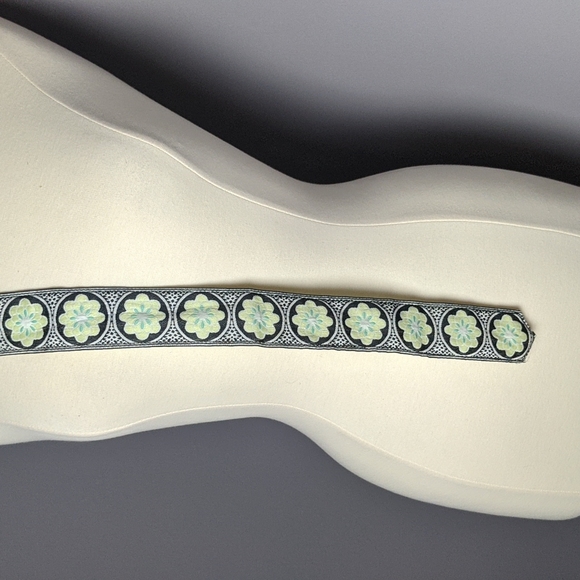 Flower Cloth Belt - Picture 5 of 5